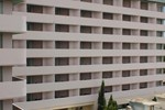 Отель Long Beach Cha-Am Hotel Отель Long Beach Cha-Am Hotel