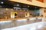 Отель Thong Tarin Hotel Отель Thong Tarin Hotel