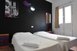 Гостевой дом Alcaravaneras Hostel Гостевой дом Alcaravaneras Hostel