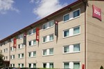 Отель Ibis Cornella Отель Ibis Cornella