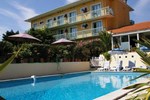 Отель Hôtel Aquitaine Отель Hôtel Aquitaine