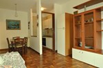 Апартаменты Appartamenti Pino Italico Апартаменты Appartamenti Pino Italico