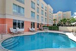 Отель Comfort Suites Sawgrass Отель Comfort Suites Sawgrass