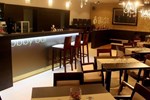 Отель Hotel Corona Отель Hotel Corona