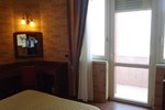Отель Hotel Santa Lucia Отель Hotel Santa Lucia