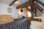 Отель Meriton Old Town Garden Hotel Отель Meriton Old Town Garden Hotel