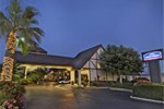 Отель Howard Johnson Express Inn Norco Отель Howard Johnson Express Inn Norco