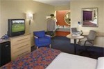 Отель Red Roof Inn Отель Red Roof Inn