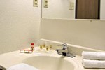 Отель Super 8 Motel - Twinsburg Cleveland Area Отель Super 8 Motel - Twinsburg Cleveland Area