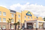 Отель Days Inn And Suites Port Wentworth-North Savannah Отель Days Inn And Suites Port Wentworth-North Savannah