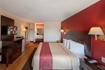 Отель Red Roof Inn Holton Отель Red Roof Inn Holton