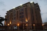 Отель Victoria Crown Plaza Hotel Отель Victoria Crown Plaza Hotel