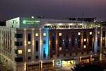Отель Holiday Inn Express Dubai Safa Park Отель Holiday Inn Express Dubai Safa Park