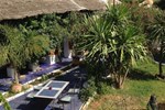 Мини-отель Maison d'hotes Berbari Мини-отель Maison d'hotes Berbari