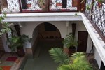 Отель Riad Les Nuits de Marrakech Отель Riad Les Nuits de Marrakech