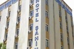 Отель Hotel Şahiner Отель Hotel Şahiner