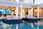 Отель NishaVille Resort & Spa Отель NishaVille Resort & Spa