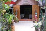 Мини-отель Khemapira Bed&Breakfast Мини-отель Khemapira Bed&Breakfast