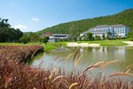 Отель Alpine Golf Resort Chiang Mai Отель Alpine Golf Resort Chiang Mai