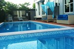 Отель Crystal Suites Отель Crystal Suites