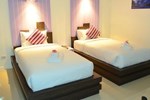 Отель All Seasons Residence Отель All Seasons Residence