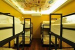 Хостел Ai Phuket Hostel & Cafe Хостел Ai Phuket Hostel & Cafe