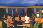 Отель DoubleTree Suites by Hilton Doheny Beach Отель DoubleTree Suites by Hilton Doheny Beach