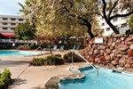 Отель Hilton Pleasanton at the Club Отель Hilton Pleasanton at the Club