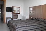 Отель Hotel Ricard Отель Hotel Ricard