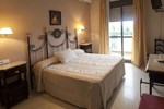 Гостевой дом Hostal San Luis Гостевой дом Hostal San Luis