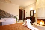 Отель Hotel Athina Отель Hotel Athina