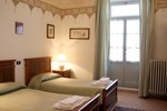 Отель Hotel Portici Отель Hotel Portici