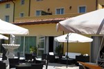 Отель Hotel Borgo dei Poeti Wellness Resort Отель Hotel Borgo dei Poeti Wellness Resort