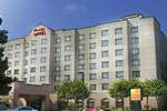 Отель The Plaza Suites Отель The Plaza Suites