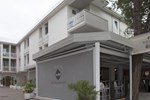 Отель Hotel Helvetia Отель Hotel Helvetia