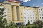 Отель ibis Hotel Luxembourg Aeroport Отель ibis Hotel Luxembourg Aeroport