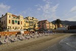 Отель Hotel Ligure Отель Hotel Ligure
