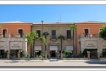 Отель Hotel Moderno Отель Hotel Moderno
