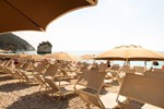 Отель Baia Dei Faraglioni Beach Resort Отель Baia Dei Faraglioni Beach Resort