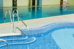 Отель Carlton Shearwater Hotel Отель Carlton Shearwater Hotel
