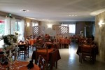Отель Logis La Grande Bastide Отель Logis La Grande Bastide