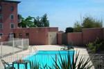 Отель Balladins Poitiers Jaunay Clan Отель Balladins Poitiers Jaunay Clan