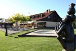 Отель Resort Malevil Отель Resort Malevil