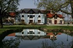 Отель Darovanský Dvůr - Wellness & Golf Hotel Отель Darovanský Dvůr - Wellness & Golf Hotel