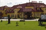Отель Hotel Tři Věžičky Отель Hotel Tři Věžičky