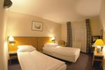 Отель Hotel TenisHouse Отель Hotel TenisHouse