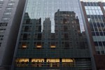 Отель West 57th Street by Hilton Club Отель West 57th Street by Hilton Club