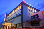 Отель Swiss-Belhotel Harbour Bay Отель Swiss-Belhotel Harbour Bay