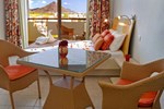 Апартаменты West Coast View Апартаменты West Coast View