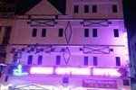 Отель Swan Cottage Hotel Отель Swan Cottage Hotel